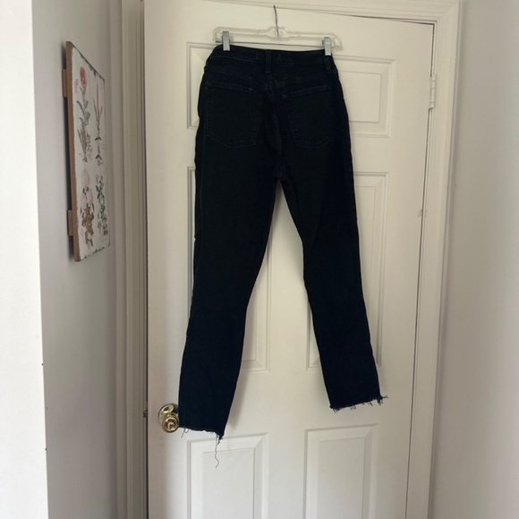 Tall/Long 28L Abercrombie Curve Love - The Skinny High Rise Jean in Black - Picture 5 of 5